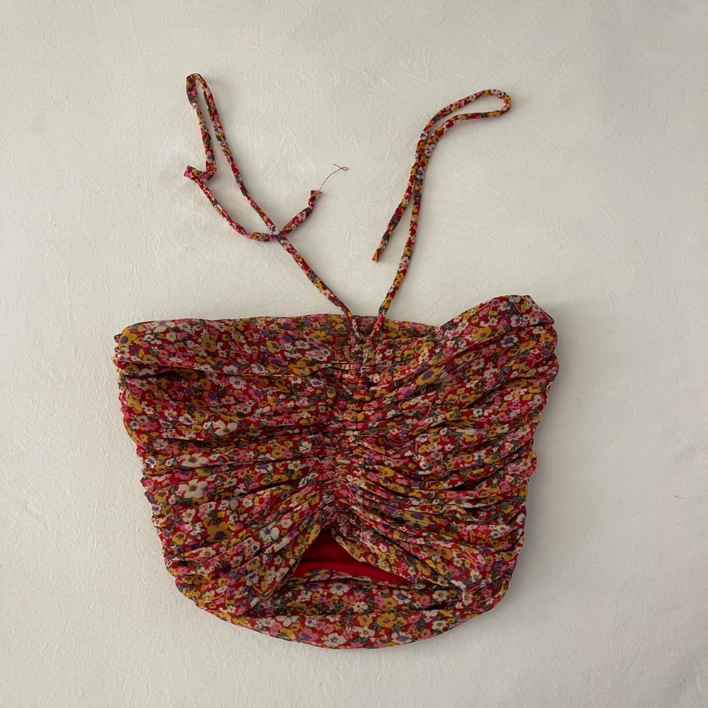 Flower detail halter crop top